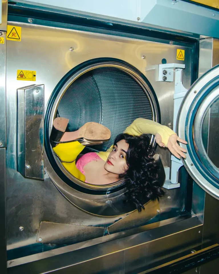 Laundry drift by Polina Tremasova — JOLIE Magazine editorial