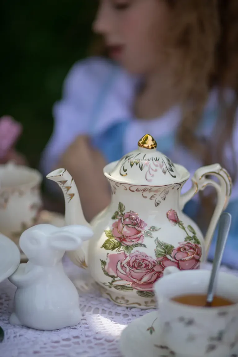 Mad Tea Party by Natalia Yangurova — JOLIE Magazine editorial