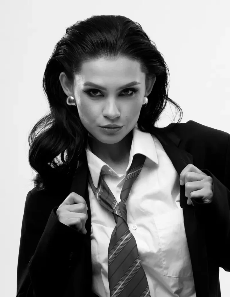 Office Vibe — JOLIE Magazine | The April Fashion Edition | Vol.1 | 2026